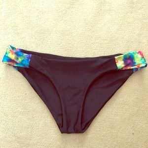 Kulani Kinis bottoms